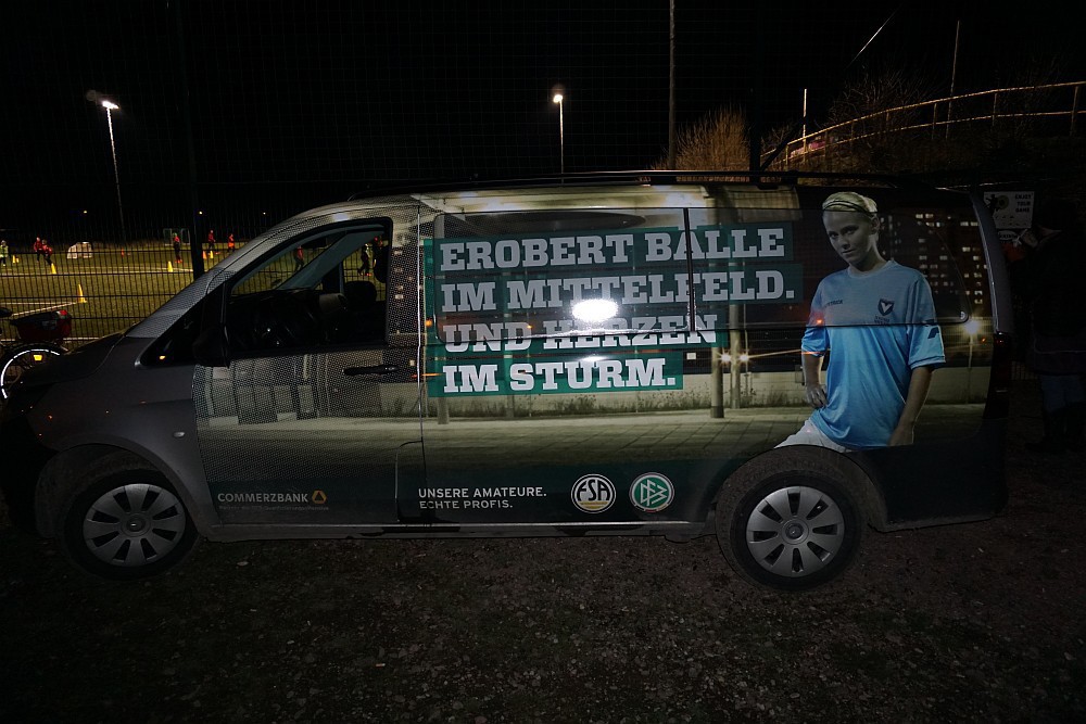 DFB-Mobil beim SV Merseburg 99