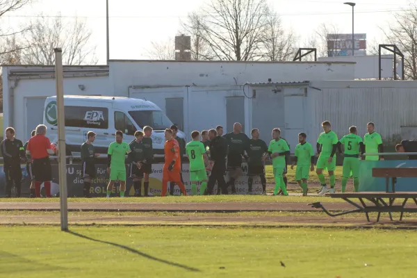 SV Merseburg 99 :  VFL Roßbach 1921